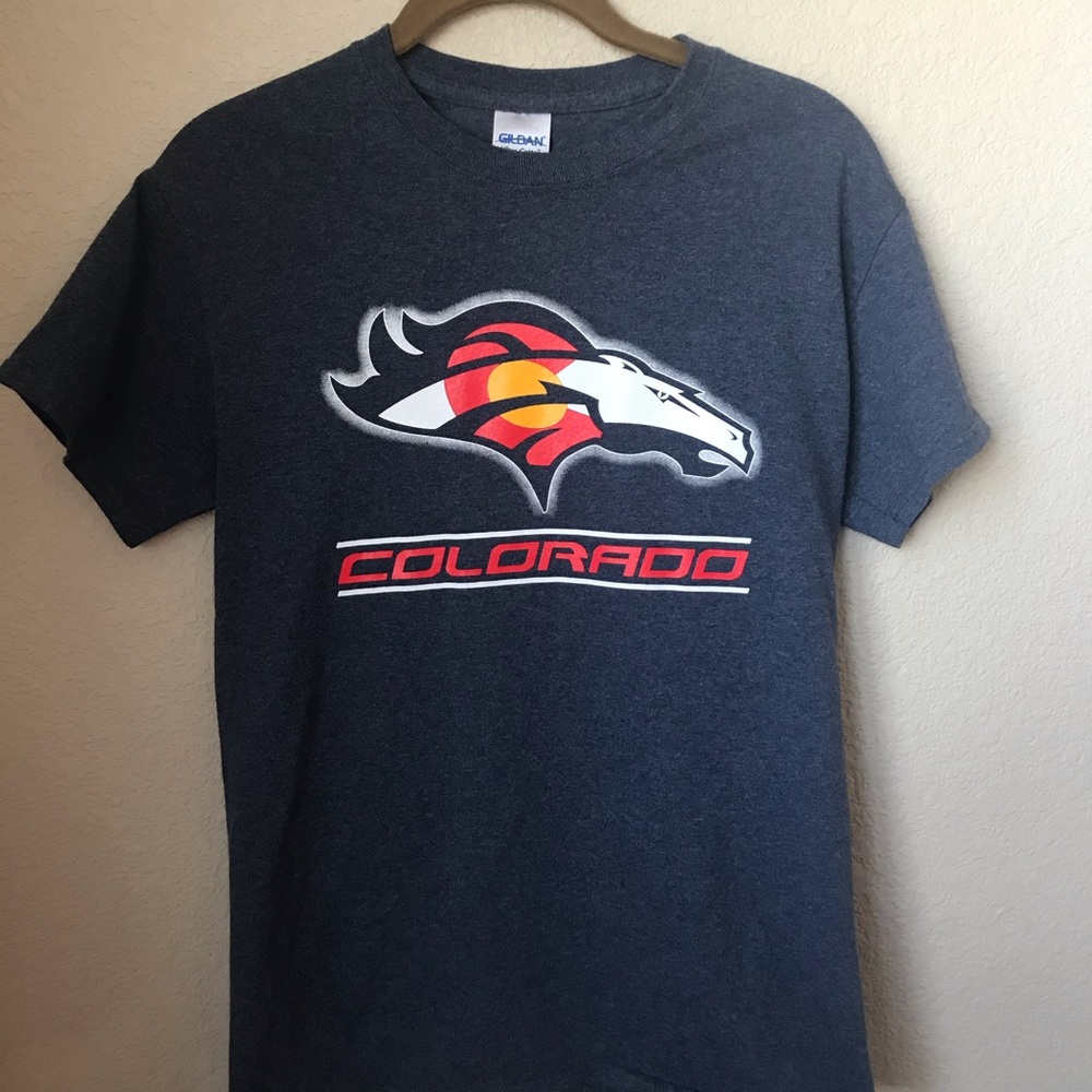 Colorado Broncos T Shirt size M